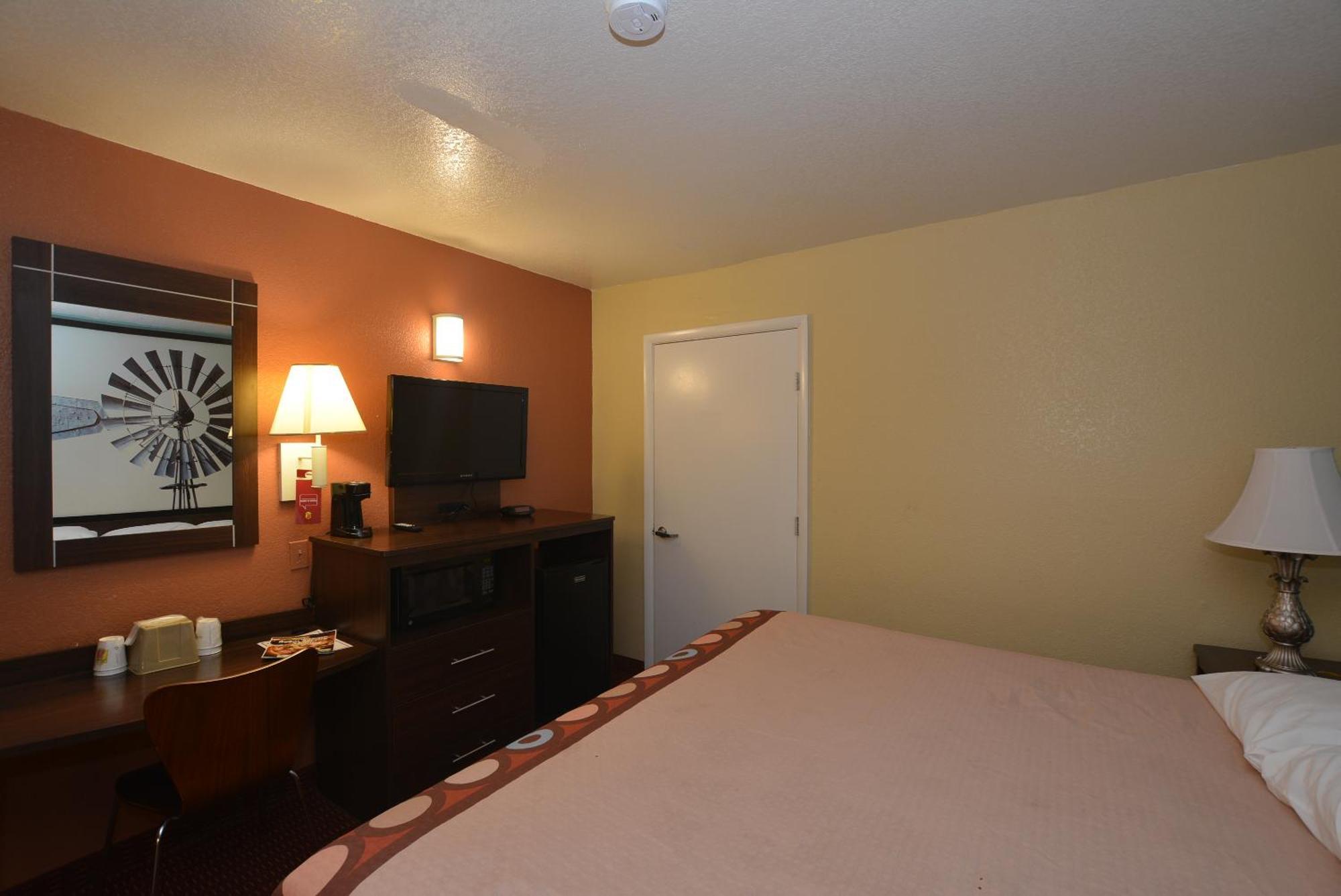 Super 8 By Wyndham Midwest City Ok Ruang foto
